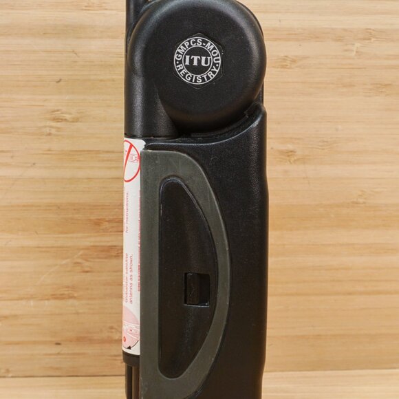 Globalstar Qualcomm GSP-1600 Portable Satellite Phone with wall and car chargers - Picture 6 of 9